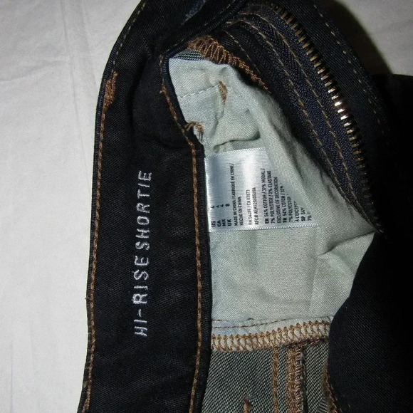 AMERICAN EAGLE Hi-Rise Shortie Shorts Dark Wash 4 - Picture 3 of 4